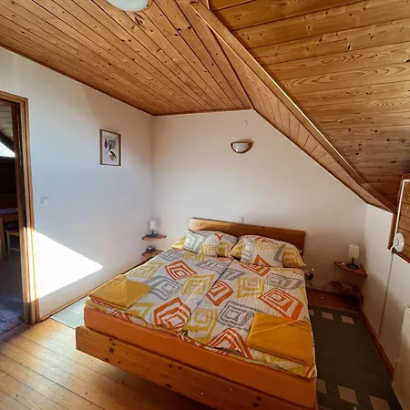 Reichelhausen 'szeged House' *